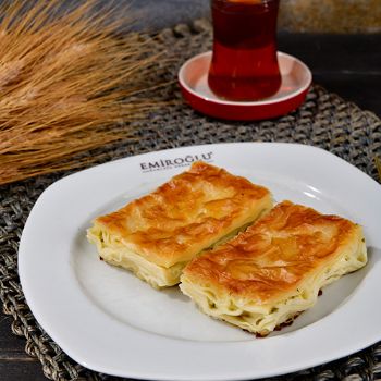 PEYNİRLİ BÖREK