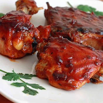 Barbekü Soslu Tavuk ( patates kızartması ile birlikte )